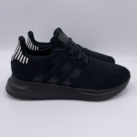 black adidas swift run women's